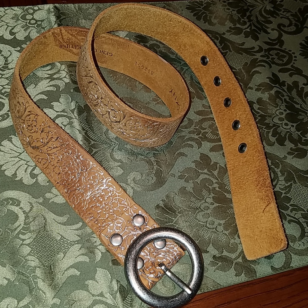 DKNY Leather Belt